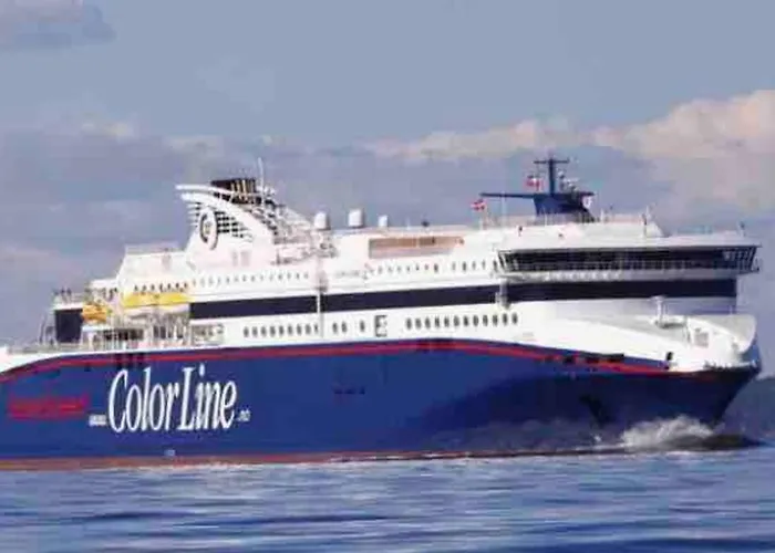 Idyllisk Lite Anneks Med Enestaende Uteplass * Larvik